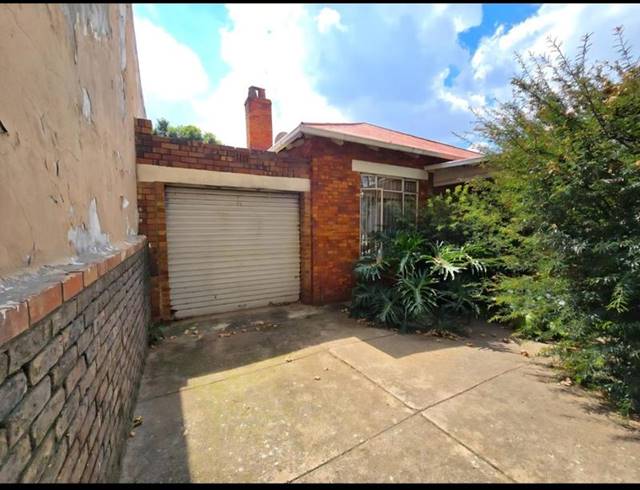 4 BEDROOM HOUSE FOR SALE IN TURFFONTEIN
